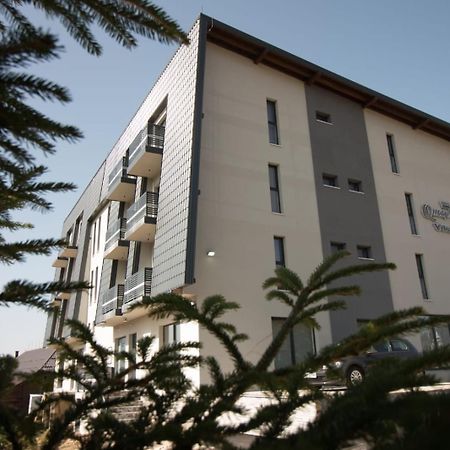 Aparthotel "Queen Zina" Vlasic Exteriör bild