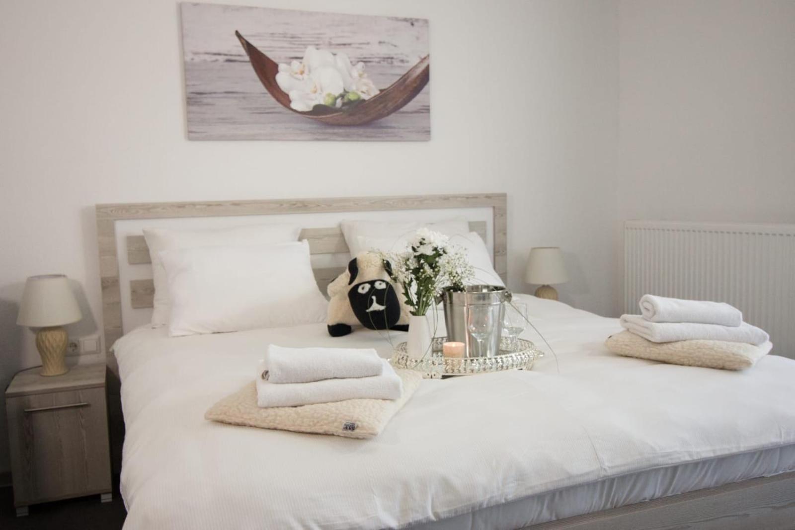 Aparthotel "Queen Zina" Vlasic Exteriör bild